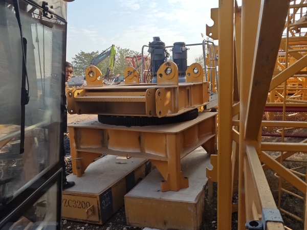 徐工XGT6515C-10S塔式起重機(jī)