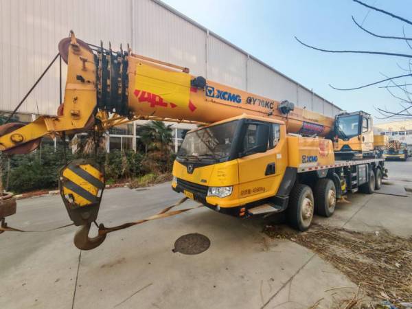 徐工QY50KC汽車起重機