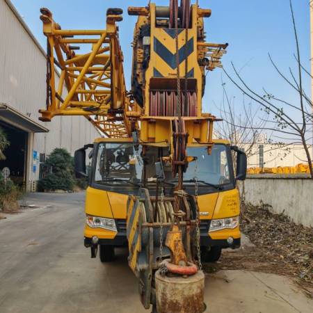 徐工QY50KC汽车起重机