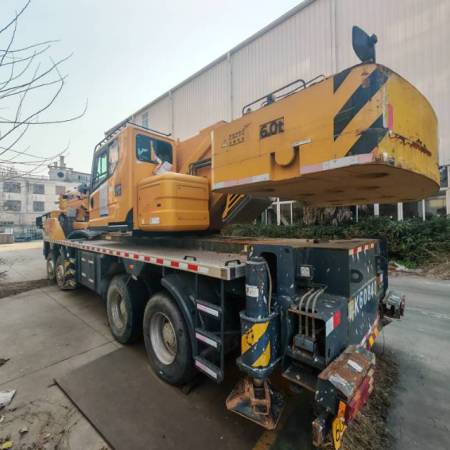 徐工QY50KC汽车起重机