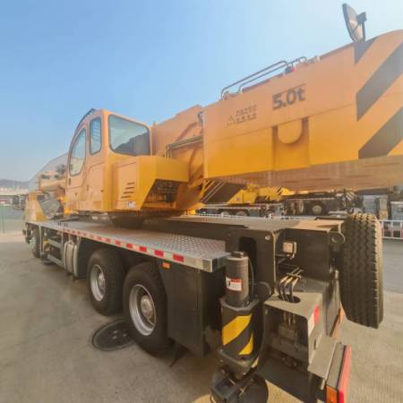 徐工QY50K5D-2汽车起重机