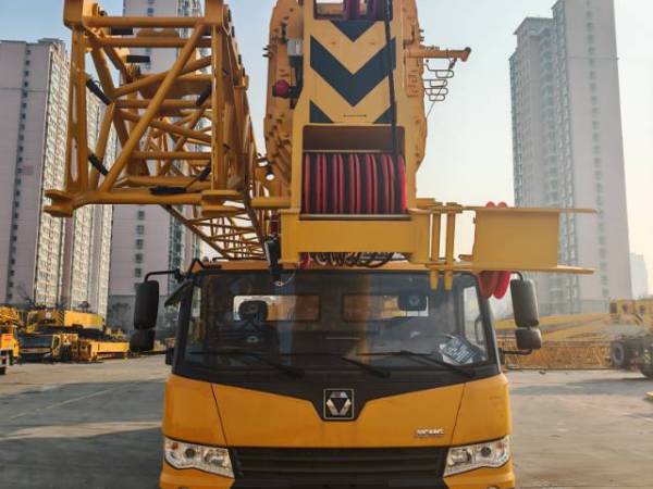 徐工QY50K5D-2汽車起重機(jī)