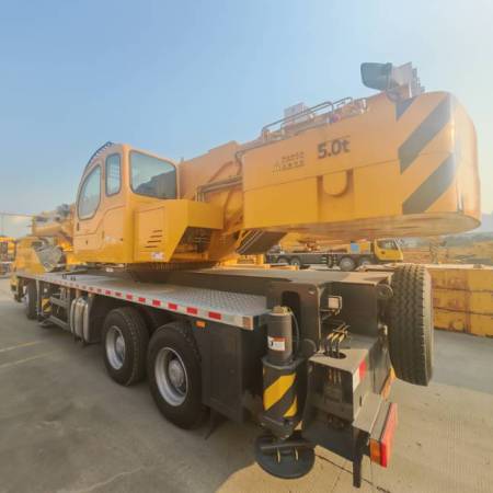 徐工QY50K5D-2汽车起重机