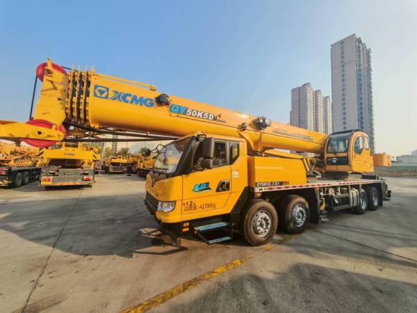 徐工QY50K5D-2汽車起重機(jī)