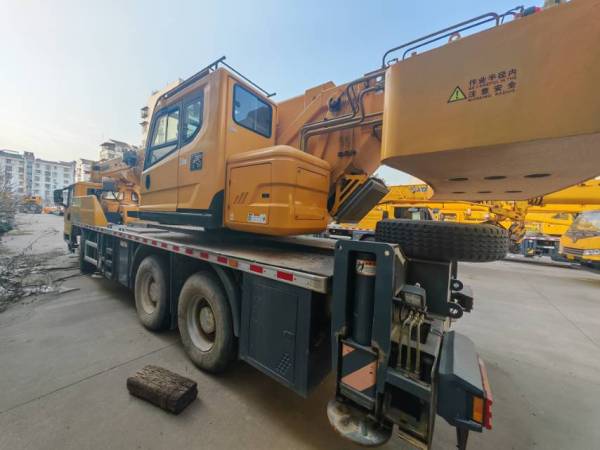 徐工QY25K5C-1汽車起重機