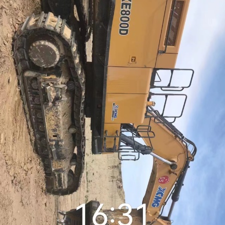 徐工XE800D履带式挖掘机