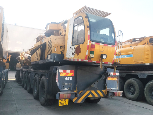 徐工QAY500全路面汽车起重机