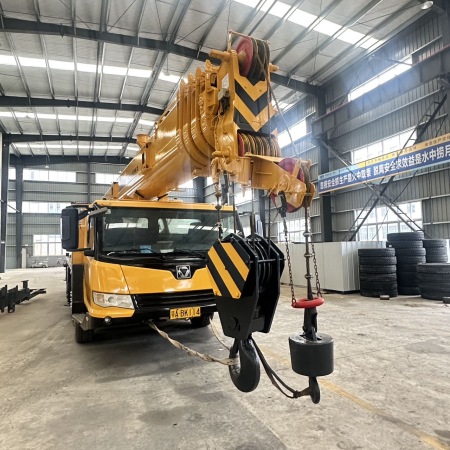 徐工QY50KA汽车起重机