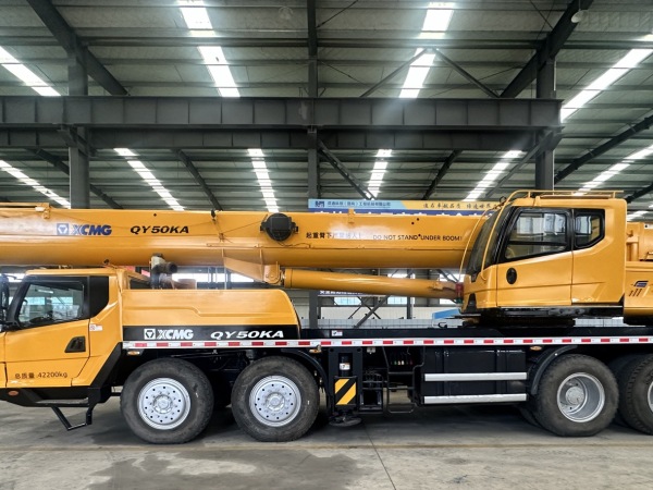 徐工QY50KA汽車起重機