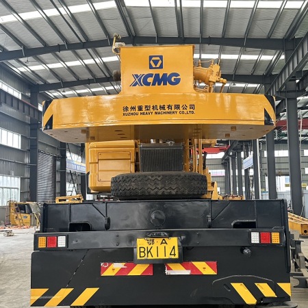 徐工QY50KA汽车起重机