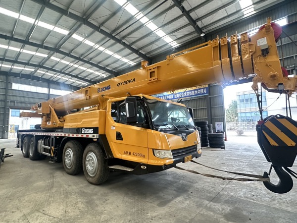 徐工QY50KA汽車起重機