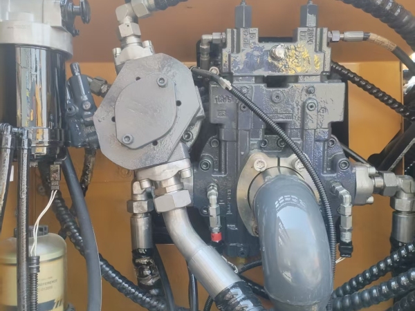 徐工XR150D3旋挖鉆機