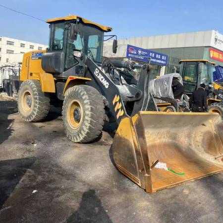 徐工LW330FV轮式装载机