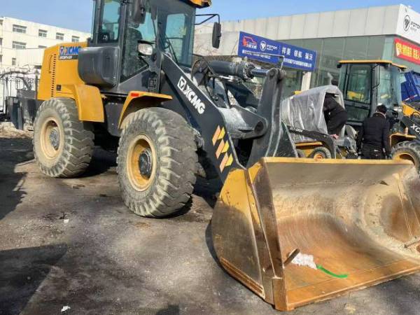 徐工LW330FV輪式裝載機(jī)