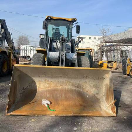 徐工LW330FV轮式装载机