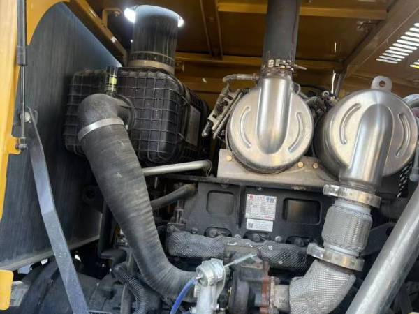 徐工LW330FV輪式裝載機(jī)