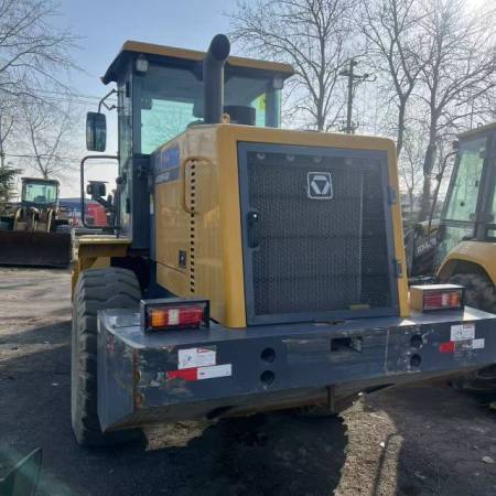 徐工LW330FV轮式装载机