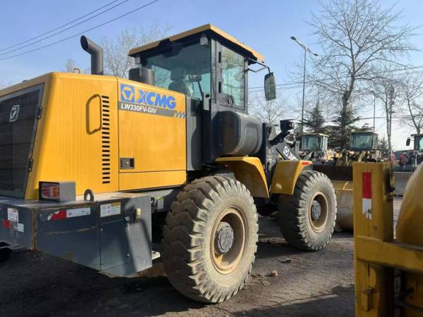 徐工LW330FV輪式裝載機(jī)