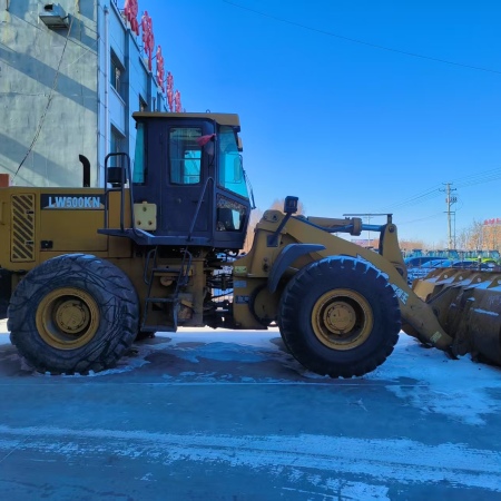 徐工LW500KN轮式装载机