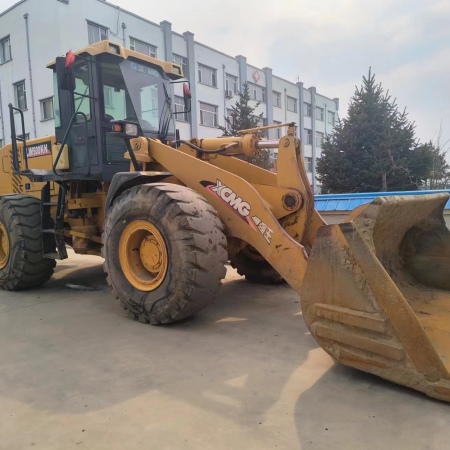 徐工LW500KN轮式装载机