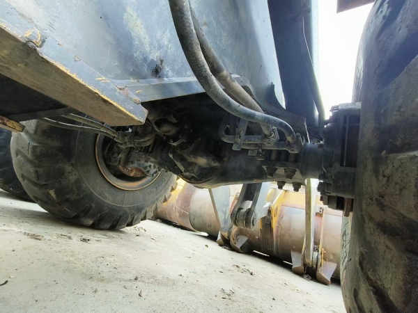 徐工LW500KV輪式裝載機(jī)