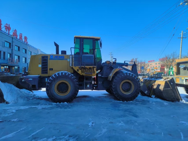 徐工LW500KV輪式裝載機(jī)