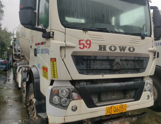 徐工G4806E搅拌车