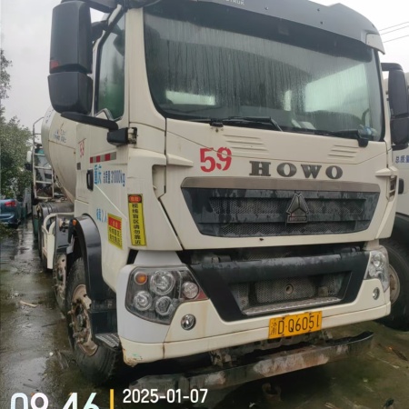 徐工G4806E搅拌车