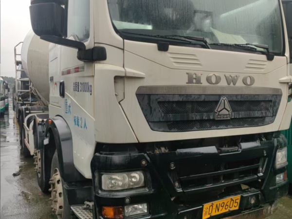 徐工G4806E攪拌車