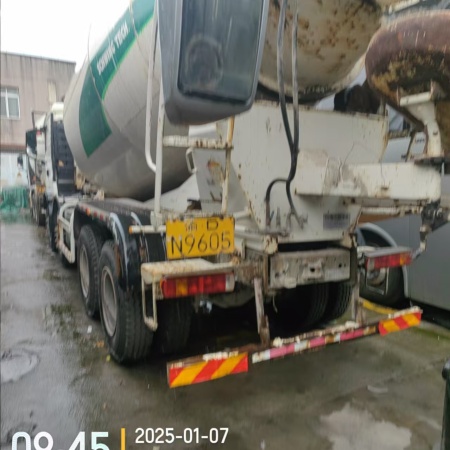 徐工G4806E搅拌车