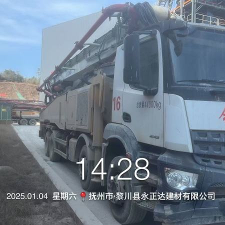 徐工HB62V泵车