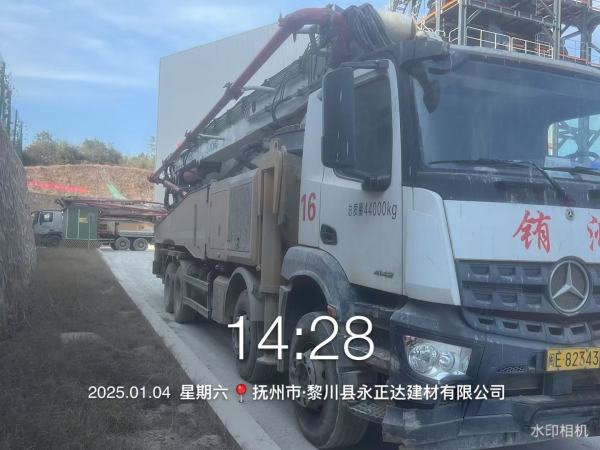 徐工HB62V泵車