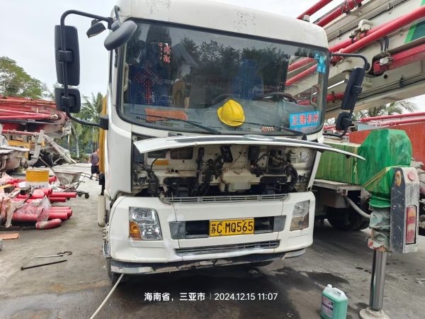 徐工HBC10022V混凝土車載泵