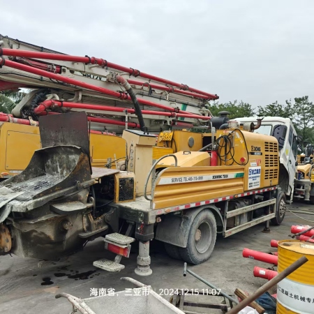 徐工HBC10022V混凝土车载泵