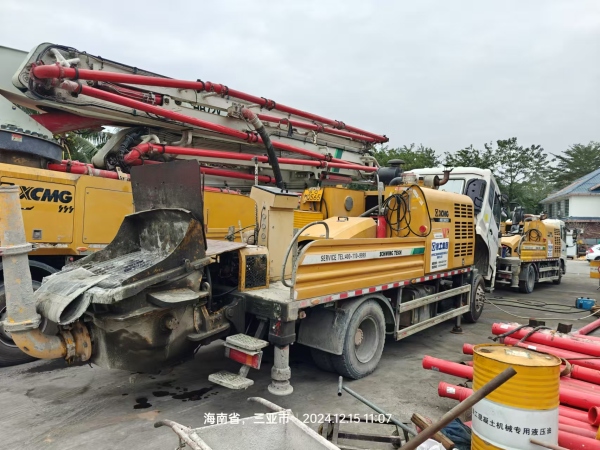 徐工HBC10022V混凝土車載泵