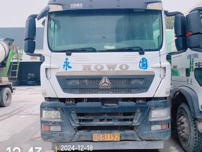 徐工G4806E攪拌車