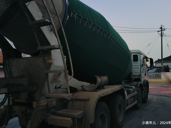 徐工G4806E攪拌車