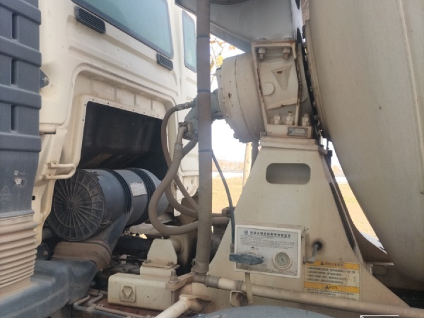 徐工G4806E攪拌車