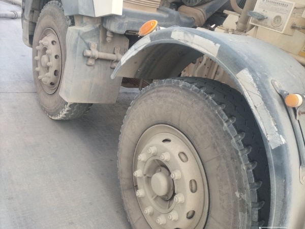 徐工G4806E攪拌車