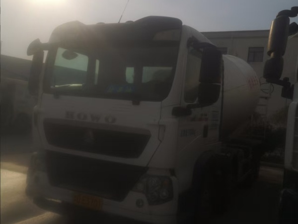 徐工G4806E攪拌車