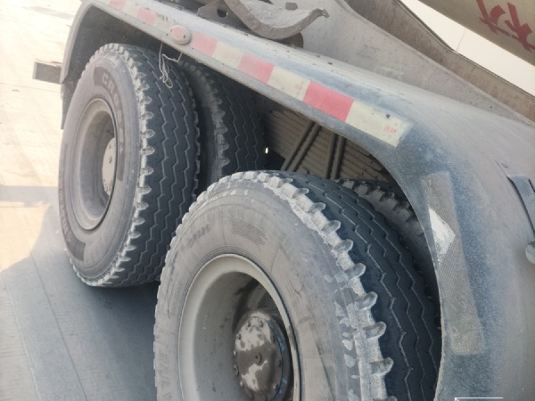 徐工G4806E攪拌車