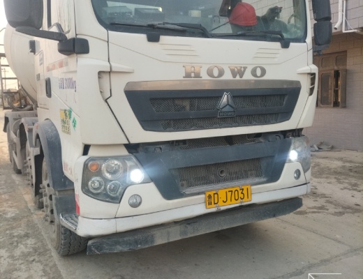 徐工G4806E搅拌车