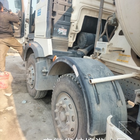 徐工G4806E搅拌车