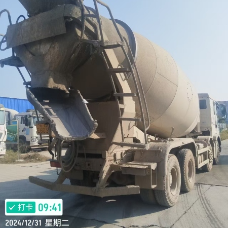 徐工G4806E搅拌车