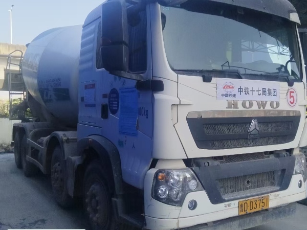 徐工G4806E攪拌車