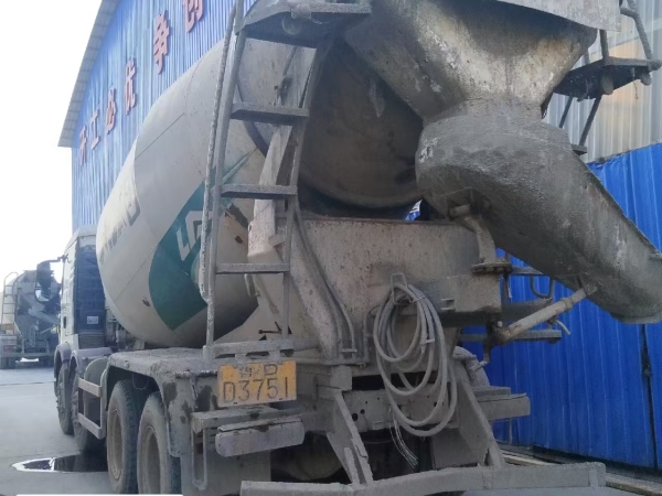 徐工G4806E攪拌車