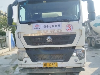 徐工G4806E攪拌車