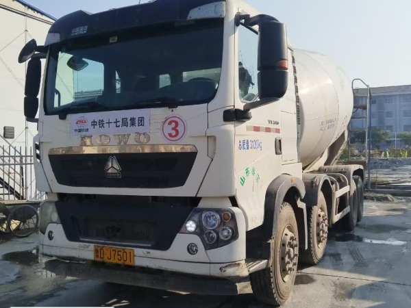 徐工G4806E攪拌車