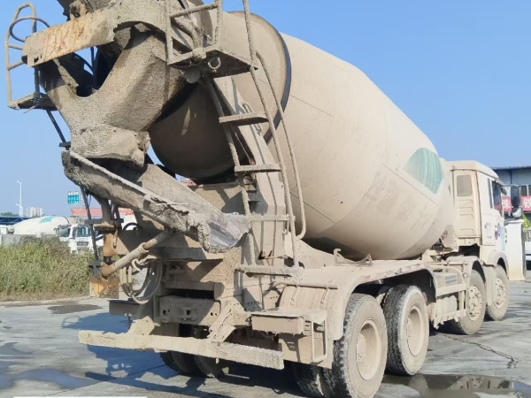 徐工G4806E攪拌車