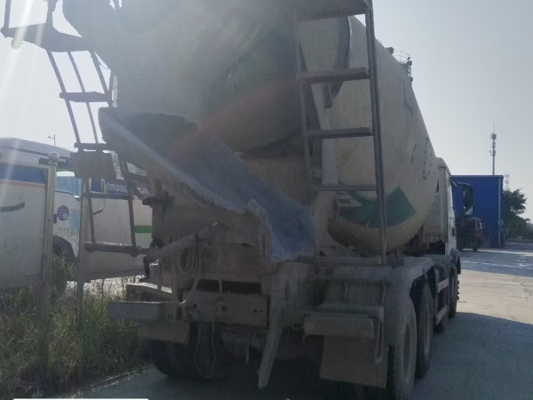 徐工G4806E攪拌車